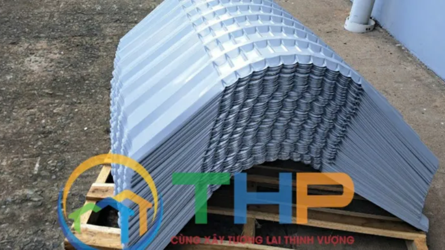 ton-chan-vom-che-mai-hien-nha-xuong