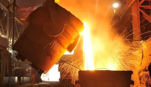 công nghệ luyện kim bao gồm cả khoa học lẫn kỹ thuật để sản xuất